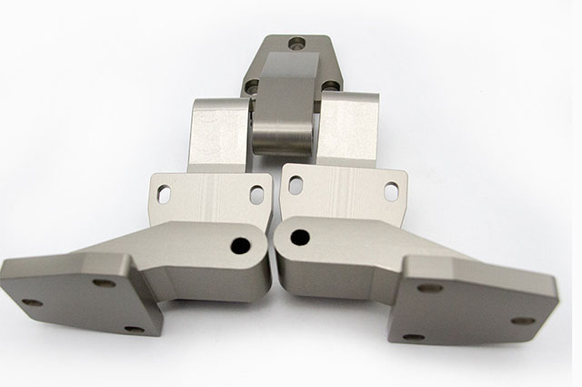 全球疫情快速增長對寶雞鈦外貿企業影響巨大