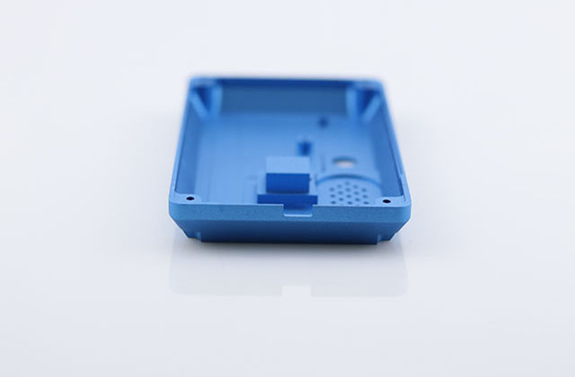 碳纖維復合材料可以選擇用五軸CNC加工嗎